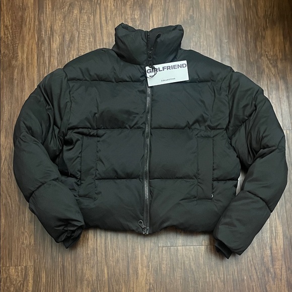 NWT Girlfriend Collective Black Recycled materials Puffer coat jacket L - Picture 4 of 12